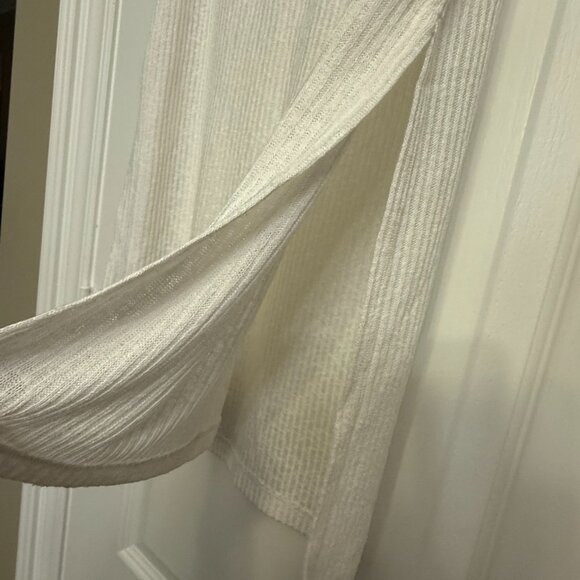 H&M Long Sleeveless Turtle Neck - Picture 3 of 4